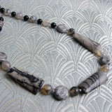 short jasper semi-precious stone necklace, jasper semi-precious necklace short length