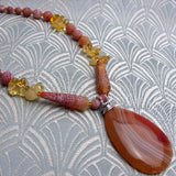agate citren semi-precious stone pendant necklace. agate gemstone pendant necklace
