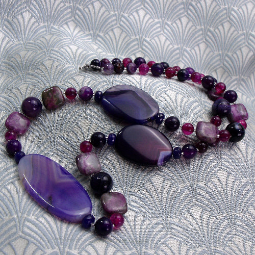 Chunky hot sale purple necklace