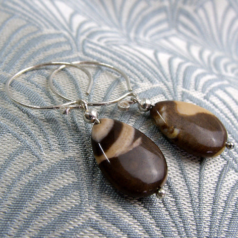 semi-precious stone earrings, short semi-precious bead earrings DD30