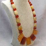 handmade chunky necklace design