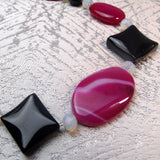 chunky black pink bead necklace