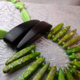 chunky green statement necklace design