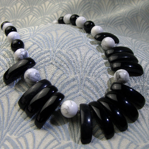 semi-precious bead necklace, semi-precious stone necklace A236
