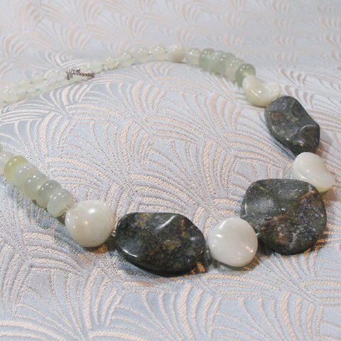 semi-precious bead necklace, semi-precious stone necklace A63