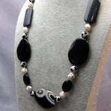 handmade chunky black white necklace