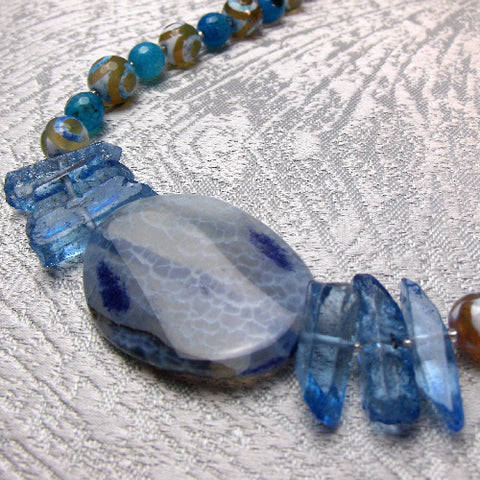 Chunky short semi-precious stone necklace, chunky semi-precious bead necklace, chunky bead necklace A38