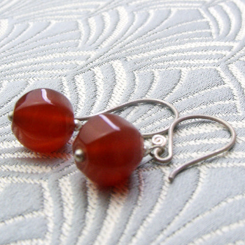 short semi-precious stone earrings, semi-precious bead earrings BB68