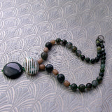 unique pendant necklace green agate 