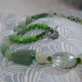 green necklace clasp