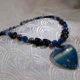 agate heart shaped pendant necklace uk