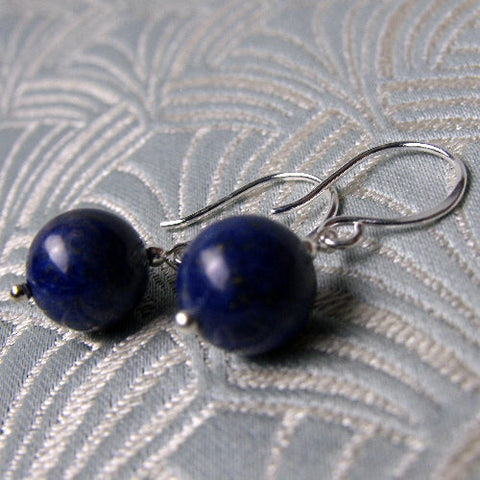 Lapis Lazuli short semi-precious stone earrings, blue small drop earrings, short drop earrings  (A187)