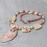 agate gemstone pendant necklace, gemstone jewellery