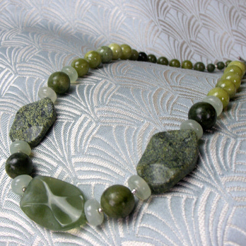 Green jade semi-precious necklace, handcrafted necklace BB64