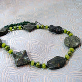 dark green jade jewellery necklace
